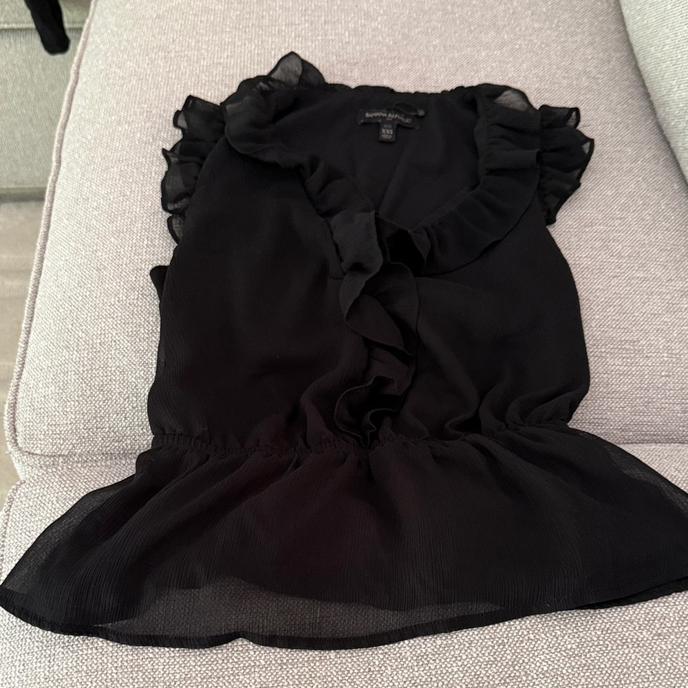 Banana republic Black Ruffled Cap-Sleeve Blouse